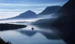 一别七载，雾里再逢舟,重逢在雾霭中的七载时光